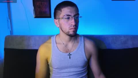 Snapshot of aresmassimox chatting on July 4, 1:17 pm Mateo online show from July 4, 1:17 pm