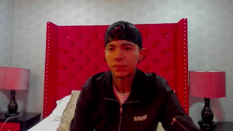 Snapshot of arespaxton chatting on March 26, 9:59 am AresPaxton online show from March 26, 9:59 am