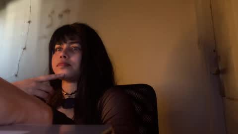 Aria online show from April 15, 2:40 am