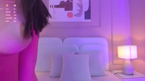 Aria  online show from December 14, 9:08 pm