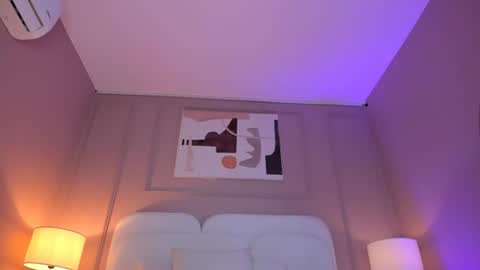 Snapshot of aria_greco chatting on June 26, 3:11 am Aria online show from June 26, 3:11 am