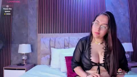 Snapshot of aria_kai_ chatting on February 11, 12:21 pm aria_kai_ online show from February 11, 12:21 pm