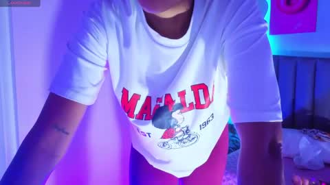 Aria online show from April 8, 2:28 pm