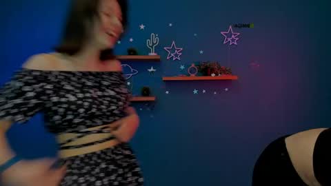 aria_wild_ online show from March 18, 9:56 am