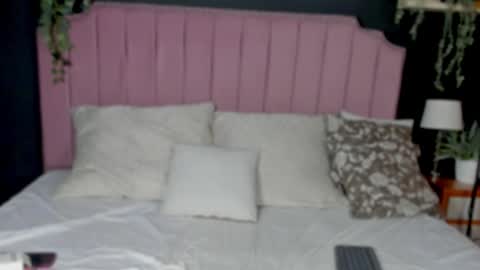 Snapshot of ariabunny_ chatting on March 3, 12:00 pm ariabunny_ online show from March 3, 12:00 pm