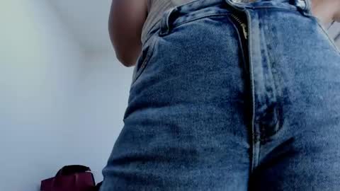 ariacoral online show from March 7, 1:08 pm