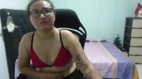 Snapshot of ariadna_6 chatting on November 5, 7:03 pm ...Ariana... online show from November 5, 7:03 pm
