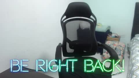 Snapshot of ariadna_6 chatting on February 5, 6:45 pm ...Ariana... online show from February 5, 6:45 pm