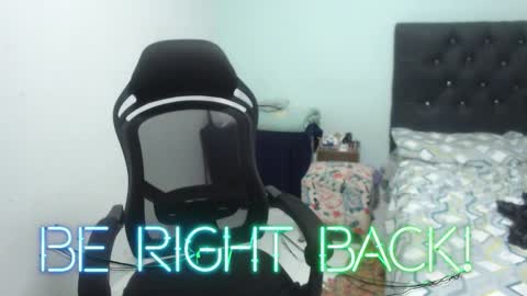 Snapshot of ariadna_6 chatting on February 10, 6:01 pm ...Ariana... online show from February 10, 6:01 pm