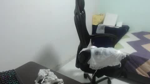 Snapshot of ariadna_6 chatting on March 2, 6:04 pm ...Ariana... online show from March 2, 6:04 pm