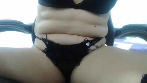 ...Ariana... online show from March 10, 7:41 pm