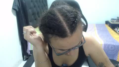 Snapshot of ariadna_6 chatting on May 26, 6:37 pm ...Ariana... online show from May 26, 6:37 pm