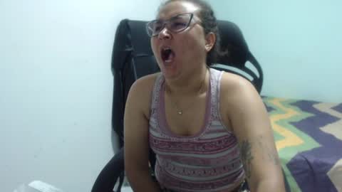 Snapshot of ariadna_6 chatting on July 21, 6:43 pm ...Ariana... online show from July 21, 6:43 pm