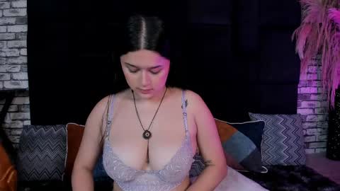 -  -. .- Ariadna -. .-  - online show from April 18, 1:04 pm