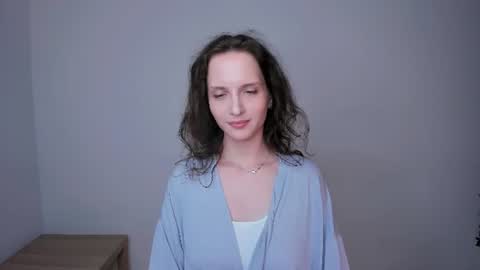 Snapshot of ariadna_s chatting on June 14, 2:24 am Ariadna online show from June 14, 2:24 am