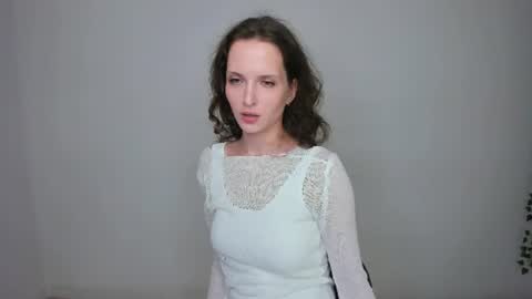 Snapshot of ariadna_s chatting on June 28, 9:54 pm Ariadna online show from June 28, 9:54 pm