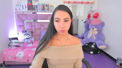 ariadnacappelletty online show from February 10, 3:49 pm