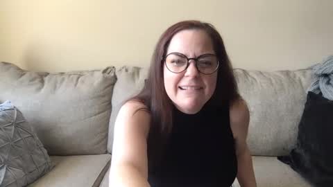ariadnecox01 online show from September 12, 6:41 pm