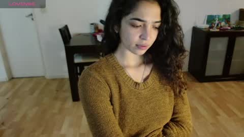 Snapshot of ariagal chatting on May 9, 12:38 am ariagal online show from May 9, 12:38 am
