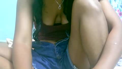 ariah13 online show from December 19, 6:42 am