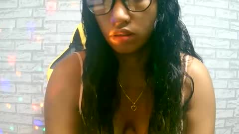 ariah13 online show from March 14, 5:57 am