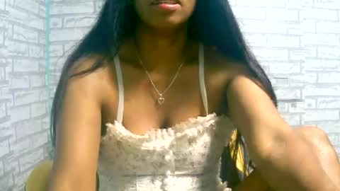 Snapshot of ariah13 chatting on June 29, 4:41 am ariah13 online show from June 29, 4:41 am