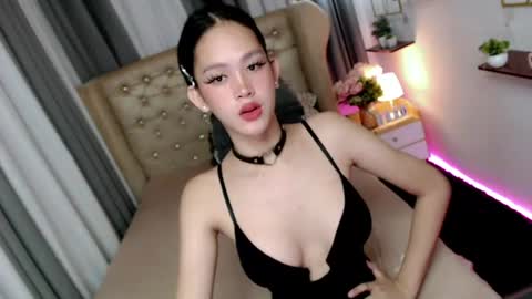 Snapshot of ariahooper chatting on July 10, 7:56 am Christine JorgensenChristmas wish breasts implants online show from July 10, 7:56 am