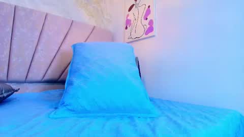 Snapshot of ariana_florez chatting on July 30, 7:02 pm Sofia online show from July 30, 7:02 pm
