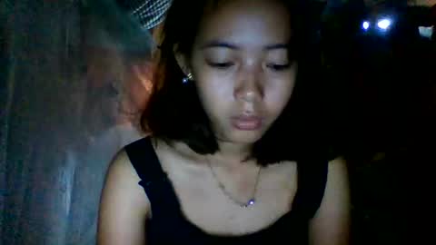 Snapshot of ariana_sweet25 chatting on February 13, 12:06 am ariana_sweet25 online show from February 13, 12:06 am