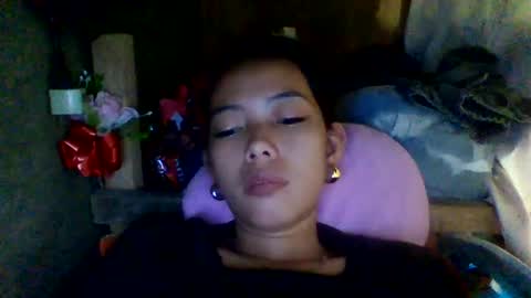 Snapshot of ariana_sweet25 chatting on May 3, 2:39 am ariana_sweet25 online show from May 3, 2:39 am