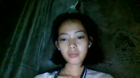 Snapshot of ariana_sweet25 chatting on May 7, 1:00 am ariana_sweet25 online show from May 7, 1:00 am
