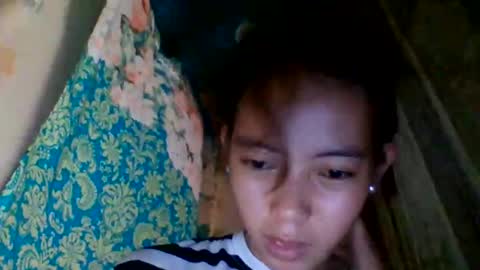 Snapshot of ariana_sweet25 chatting on June 6, 7:02 am ariana_sweet25 online show from June 6, 7:02 am