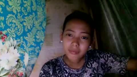 Snapshot of ariana_sweet25 chatting on June 10, 8:57 am ariana_sweet25 online show from June 10, 8:57 am