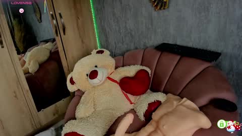 cristina online show from February 24, 3:53 pm