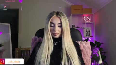 Snapshot of arianaari88 chatting on April 30, 9:41 pm Ariana online show from April 30, 9:41 pm