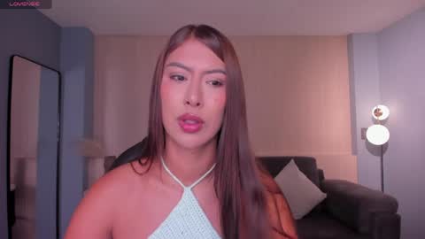 Snapshot of arianadumont chatting on May 28, 11:07 am Ariana Dumont online show from May 28, 11:07 am