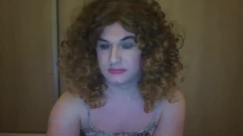 Snapshot of arianalopez98 chatting on January 3, 6:14 pm Ariana 3 online show from January 3, 6:14 pm