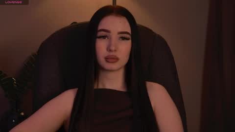 Snapshot of arianapurr chatting on April 5, 9:23 pm arianapurr online show from April 5, 9:23 pm