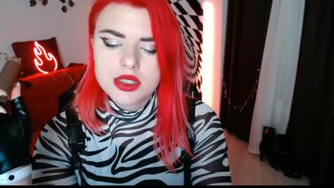 Snapshot of arianasaint chatting on April 10, 5:06 pm Mistress Ariana online show from April 10, 5:06 pm