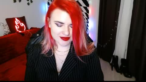 Snapshot of arianasaint chatting on April 17, 7:28 pm Mistress Ariana online show from April 17, 7:28 pm