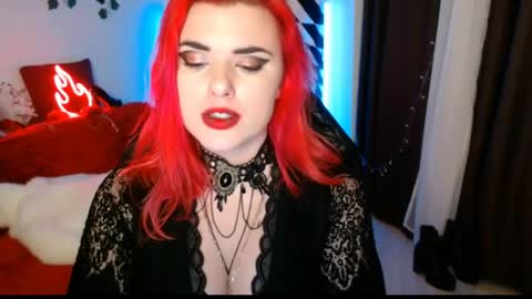 Snapshot of arianasaint chatting on April 27, 4:49 pm Mistress Ariana online show from April 27, 4:49 pm