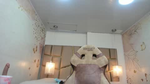 ArianaSommers online show from February 24, 12:03 pm