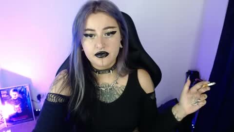 help me 100 hands up my OF is Free  online show from April 24, 10:01 pm