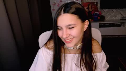 Snapshot of arianna_grend chatting on January 19, 1:04 pm Arianna online show from January 19, 1:04 pm