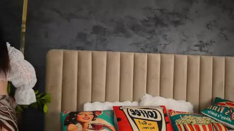arianna_moonx online show from August 8, 12:07 pm