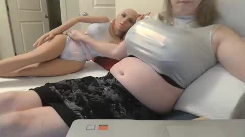 Snapshot of arianna_sinz chatting on December 26, 1:18 am Arianna Sinz online show from December 26, 1:18 am