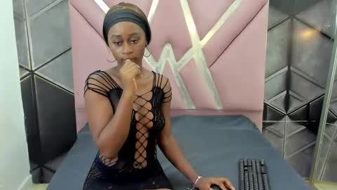 ariannawatson online show from October 21, 9:26 pm