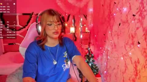 Aria online show from December 22, 12:46 pm