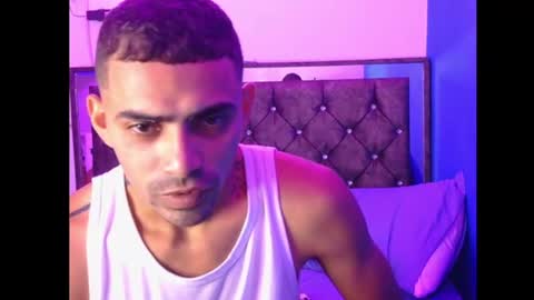 Snapshot of ariasjholeiker chatting on June 28, 8:26 pm ariasjholeiker online show from June 28, 8:26 pm
