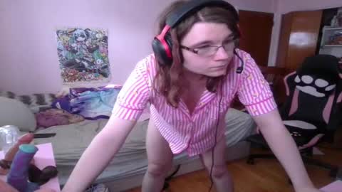 Snapshot of ariathebrat chatting on May 15, 9:22 pm Ariathebrat online show from May 15, 9:22 pm